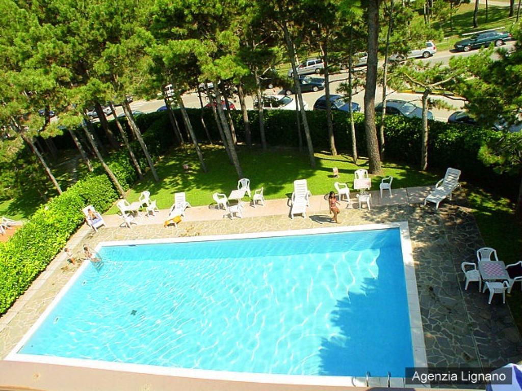 Lignano Exclusive With Pool Apartamento Lignano Sabbiadoro Exterior foto